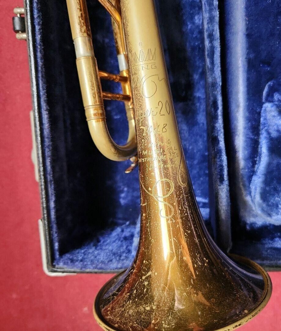 King Super20 Vintage Trumpet ML Bore With Case Used From King Super20 Vintage Trumpet ML Bore With Case Used From