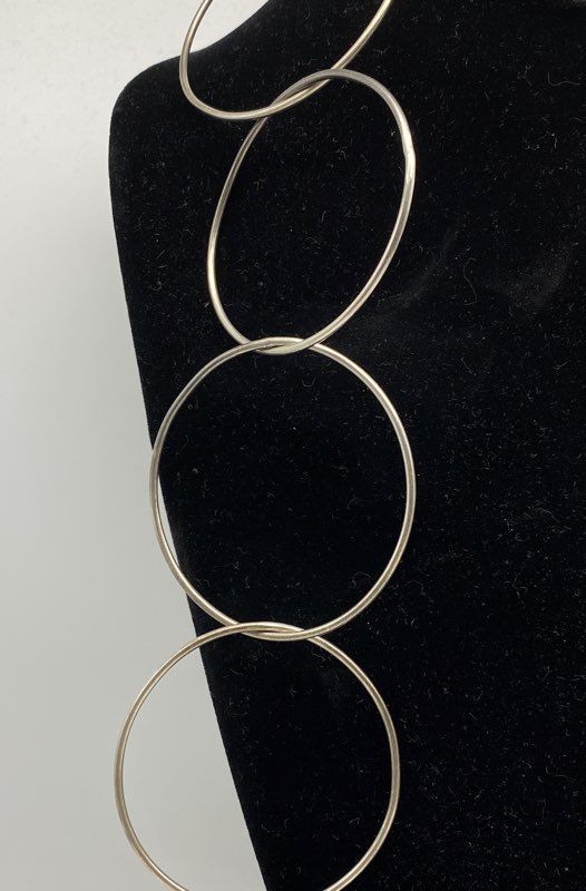 Sterling Silver Interlocking Circle Link Necklace… - image 3