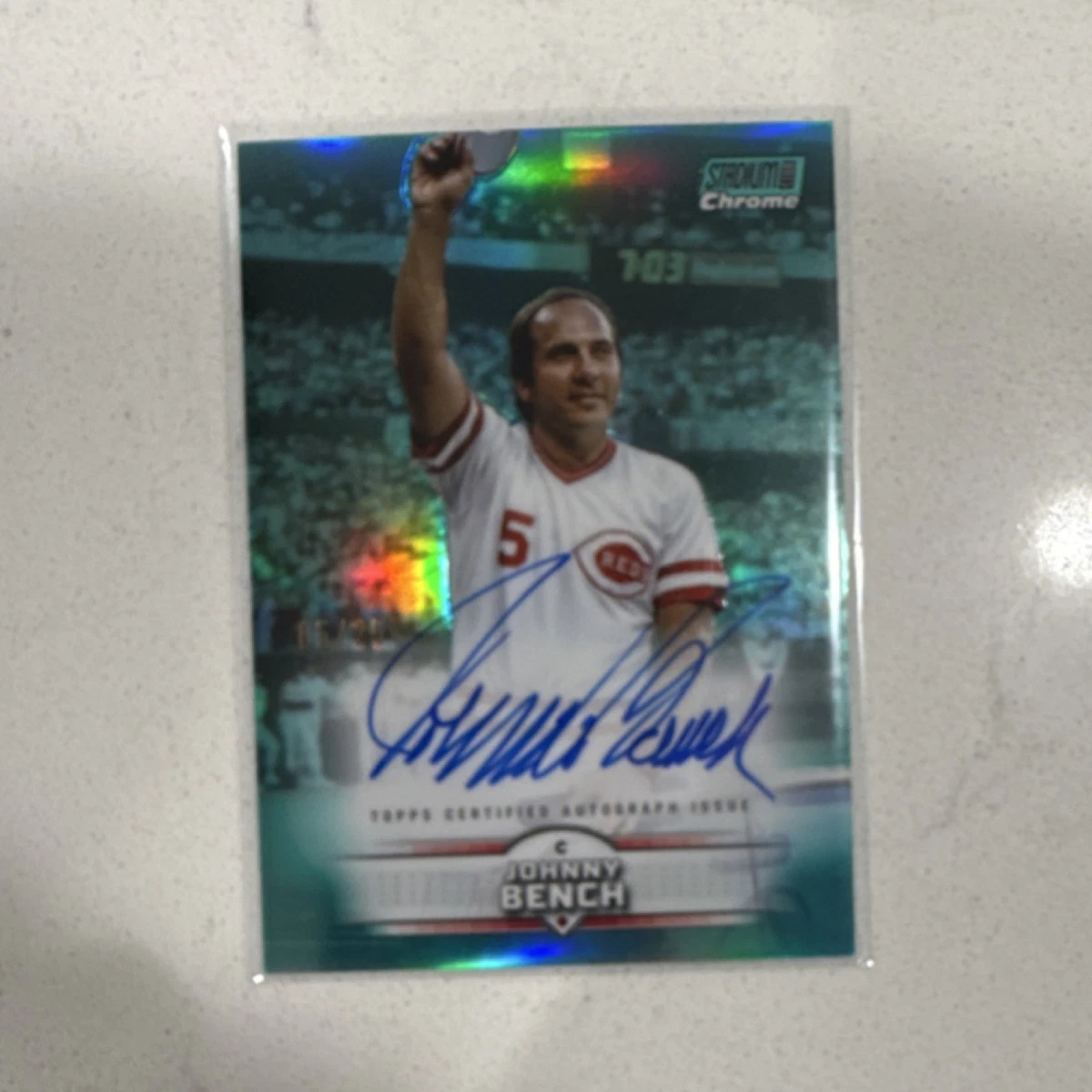 Topps Major Leagues (MLB) Johnny Bench Autographed Baseball Sports