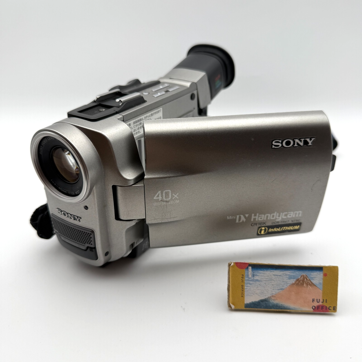 SONY miniDV HANDYCAM DCR-TRV7 ⑤ Sony Handycam DCR-TRV7 MiniDV Digital Camcorder with Accessories