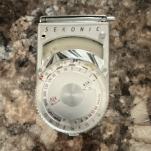 Sekonic L-8 Analog Photography Light Meter ASA/DIN Dial for Camera