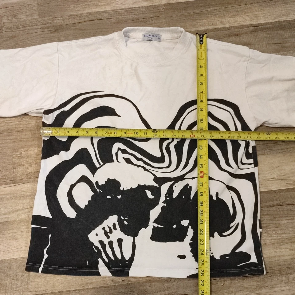 Aelfric Eden T-Shirt Mens Medium Black Skeleton Elements Hug Kiss Tee Shirt L - Image 4 of 4