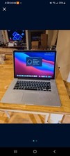 Apple MacBook Pro 15" Retina Display Intel i7 16GB RAM 256GB SSD Silver macOS