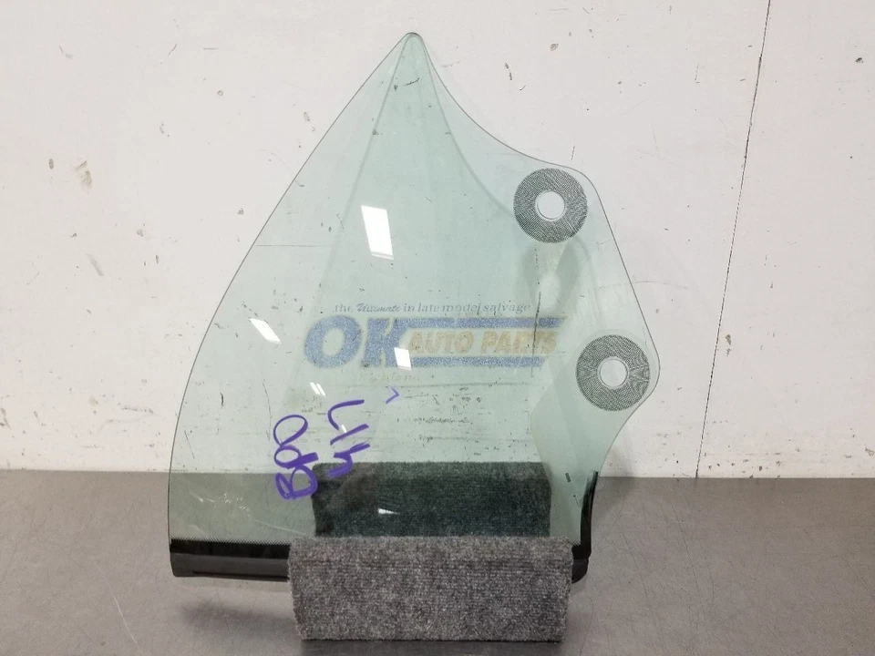 08 2008 BMW 135I CONVERTIBLE QUARTER GLASS LEFT DRIVER - Image 4 of 4