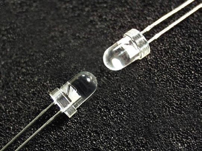 40Pcs C503B-BCN-CV0Z0461 T-1 3/4 (5 mm)