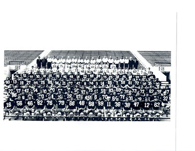 1975 NOTRE DAME  FOOTBALL 8X10 TEAM PHOTO  INDIANA FIGHTING IRISH