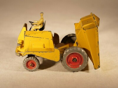 Dinky Toys F MUIR-HILL Basculeur-automoteur version jantes