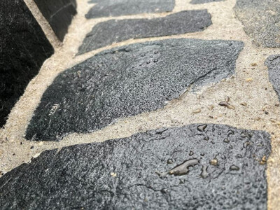 Farbvertiefende Steinveredelung Für Terrassen Und Balkone | 1 Liter