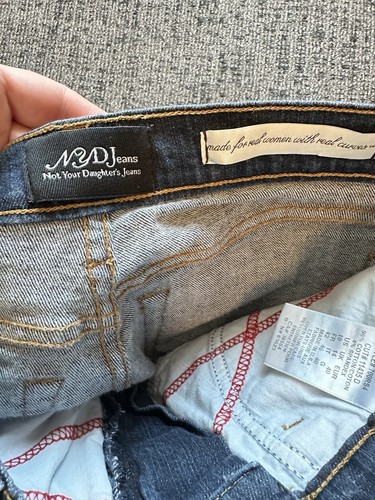 Jeans NYDJ donna taglia 10 bootcut scuro USA strass preppy elasticizzato #0599 - Foto 8 di 9