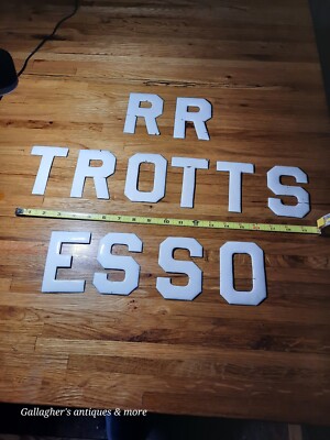 Vintage Brass Porcelain Enamel Esso Roosters Sign 4'' Letters Rest Roses Roots 