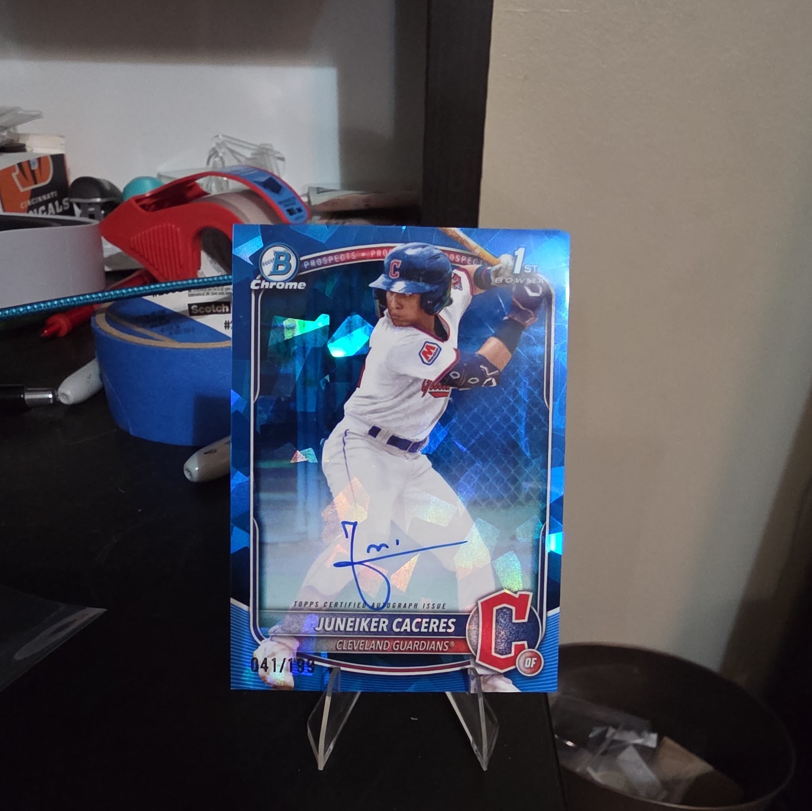 JUNEIKER CACERES 2025 BOWMAN CHROME 1ST SAPPHIRE AUTOGRAPH B AUTO /199 Q3967