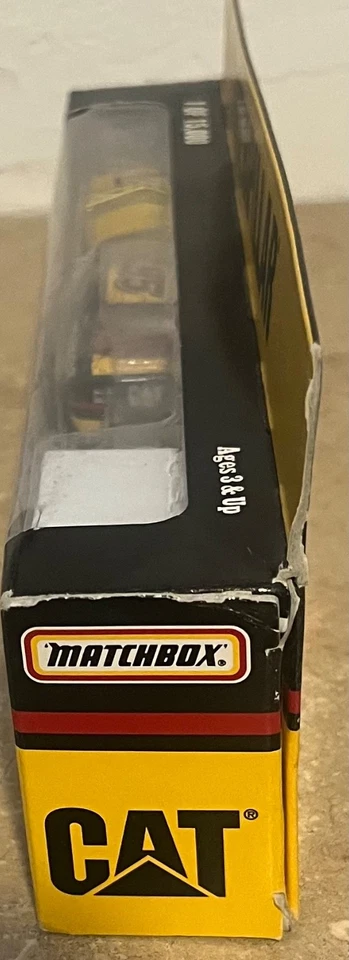 Matchbox CAT Racing Team Convoy Set David Green Ltd Ed 1 of 15,000 CATERPILLAR - Image 2 of 4