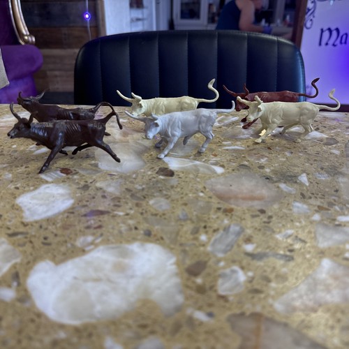 Vintage 6 1950’s Marx Western Rodeo Bulls Steer Toy Figures Antique Plastic