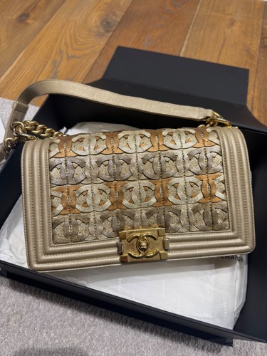 Chanel Limited Edition Paris Dubai Metallic Gold CC Boy Bag 2015 Medium