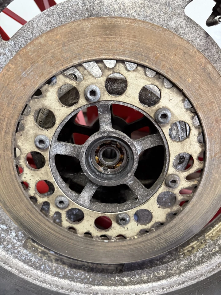 Yamaha Vmax 1200 1988 rueda delantera Foto 2 de 4