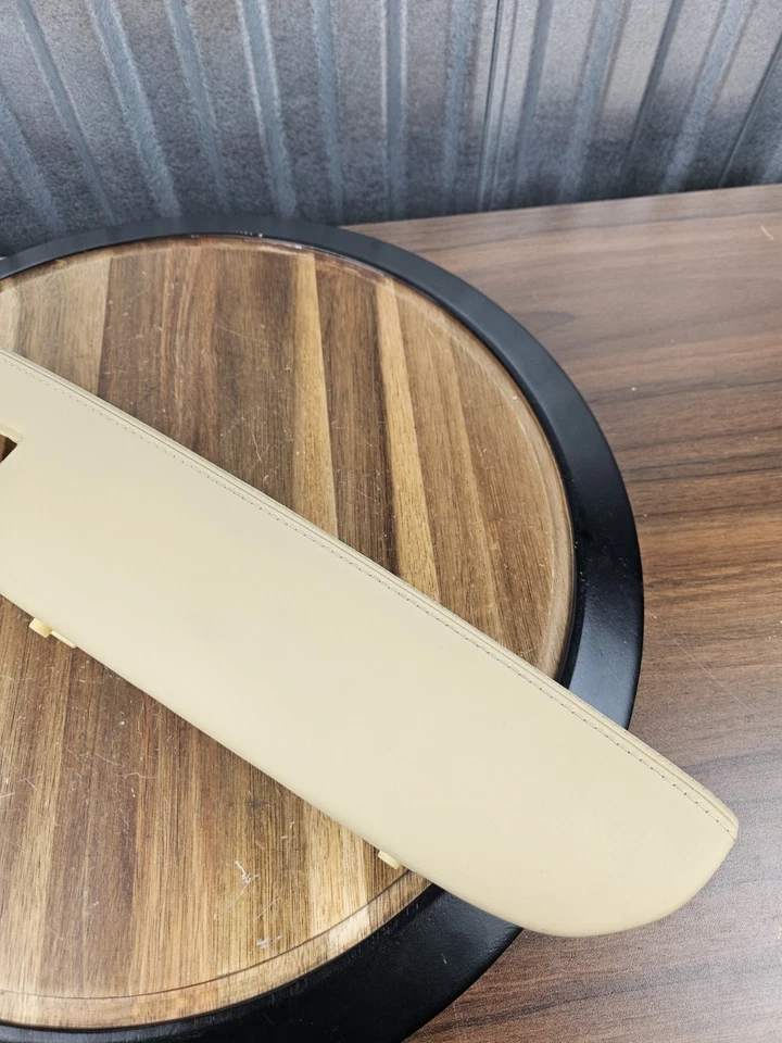 VW PHAETON 2004-2006 - TIRADOR DE MANIJA DE PUERTA TRASERA IZQUIERDA OEM BRONCEADO  Foto 2 de 4