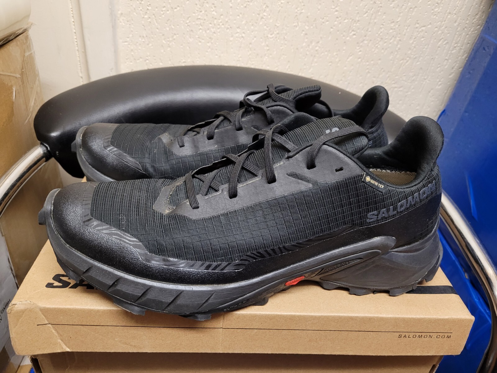 Scarpe da trekking Salomon Alphacross 5 Goretex da uomo taglia UK 12 5