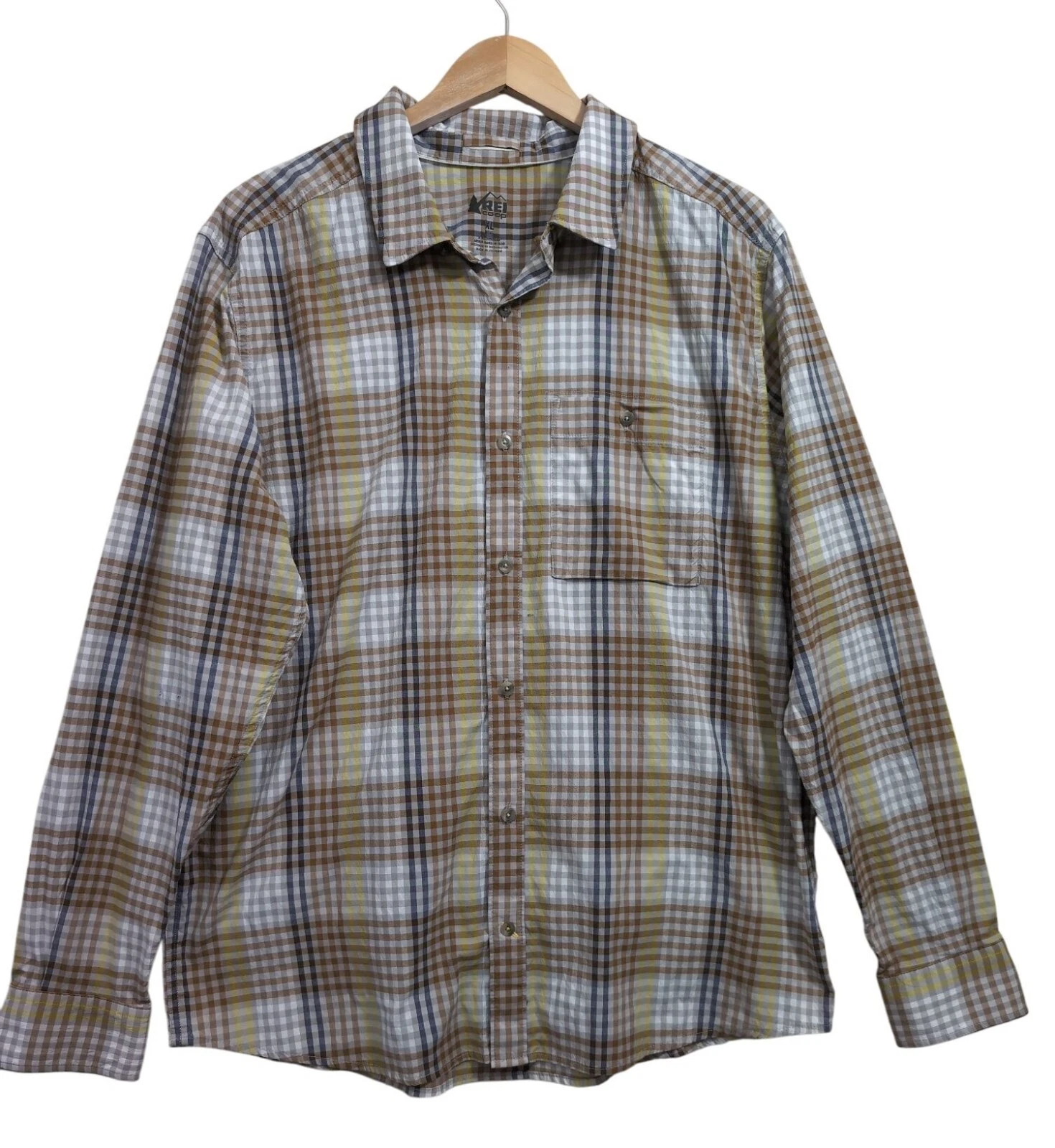 REI Co Op Button Up Shirt Mens XL Brown Plaid Long Sleeve Nylon Blend Outdoor