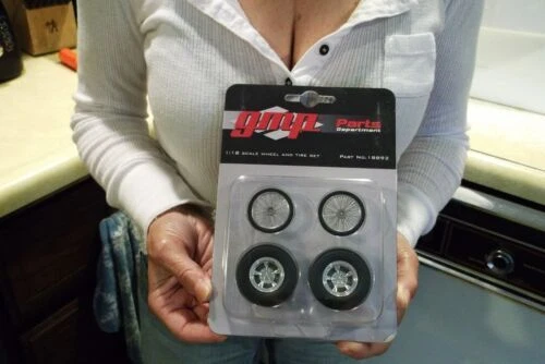 GMP Plástico Veículos de brinquedo e de metal fundido