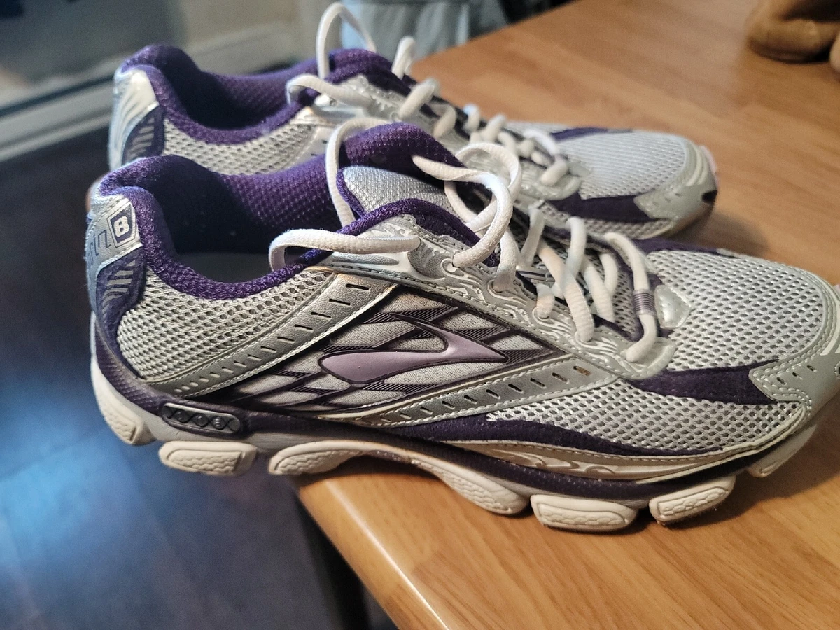 Brooks women's sales size 8 shoes
