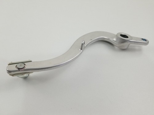 Yamaha 17D-27200-51. OEM Rear Brake Pedal. Fast shipping!!! - Foto 3 di 3