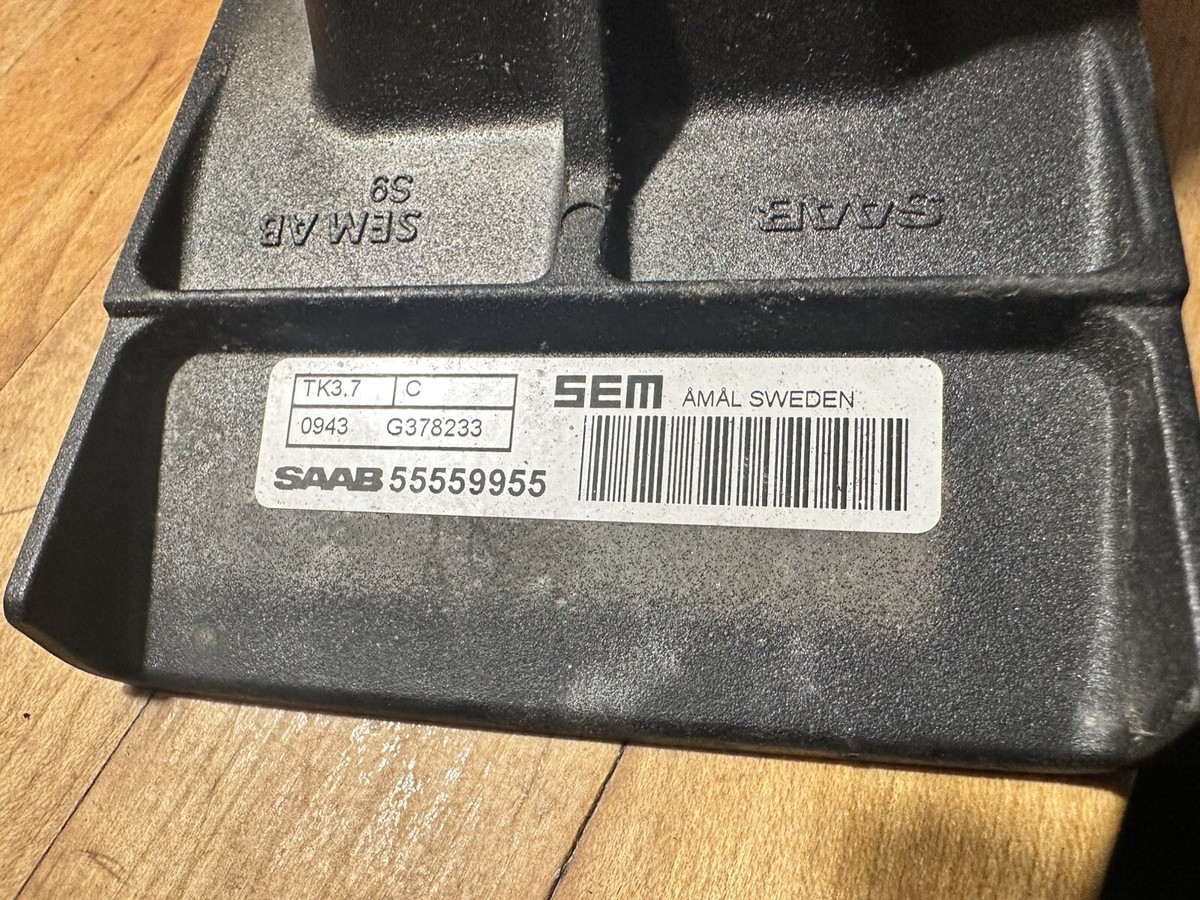 Genuine SAAB Direct Ignition Cassette DIC T7 Black 55559955 OEM