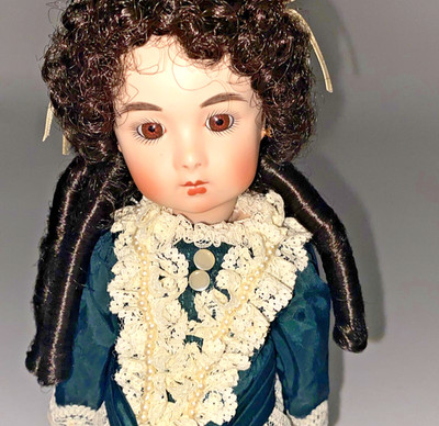 11'' Bru Jne Reproduction Doll with box 1990s all porcelain bisque