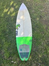 Spider Shortboard “The Step Bro”  5’4”. The Dims Are Shown In Picture.