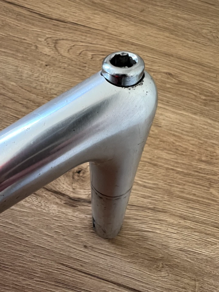 Piezas retro Cinelli Quill Stem | 115 mm | Dirección 22,2 mm | Abrazadera de 25,4 mm Foto 4 de 4