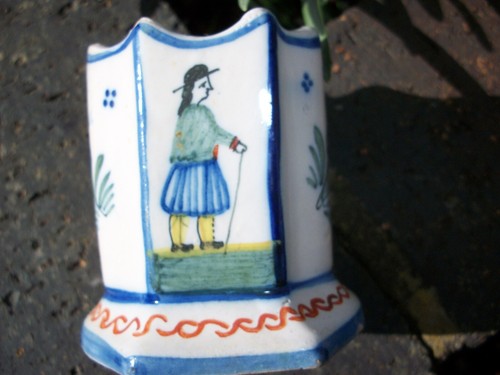 Attractive HR Quimper Pot Faience circa 1910 - Picture 4 of 9