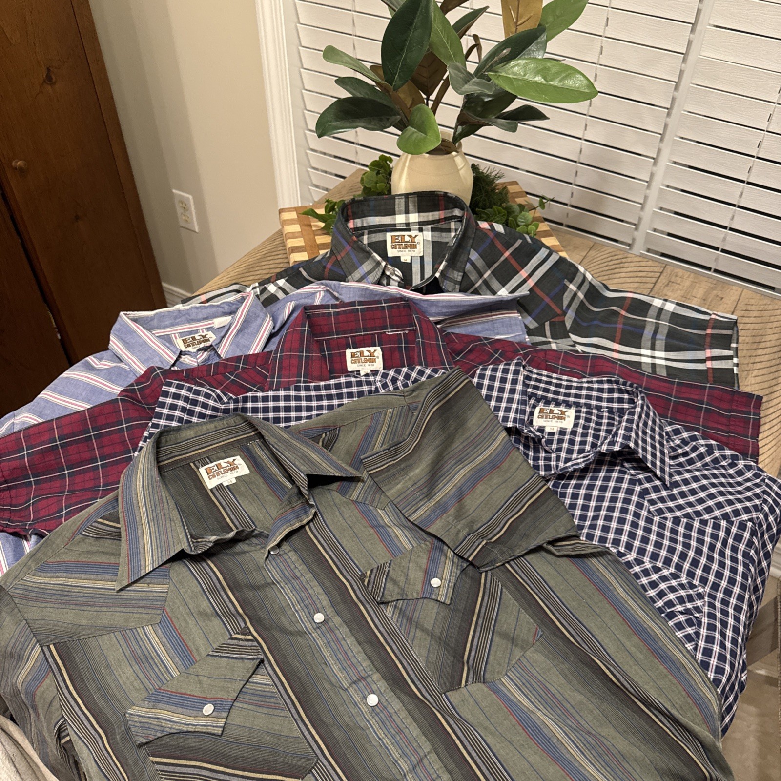 Lot Of 5 Vintage Ely Cattleman Pear Snap Shirts