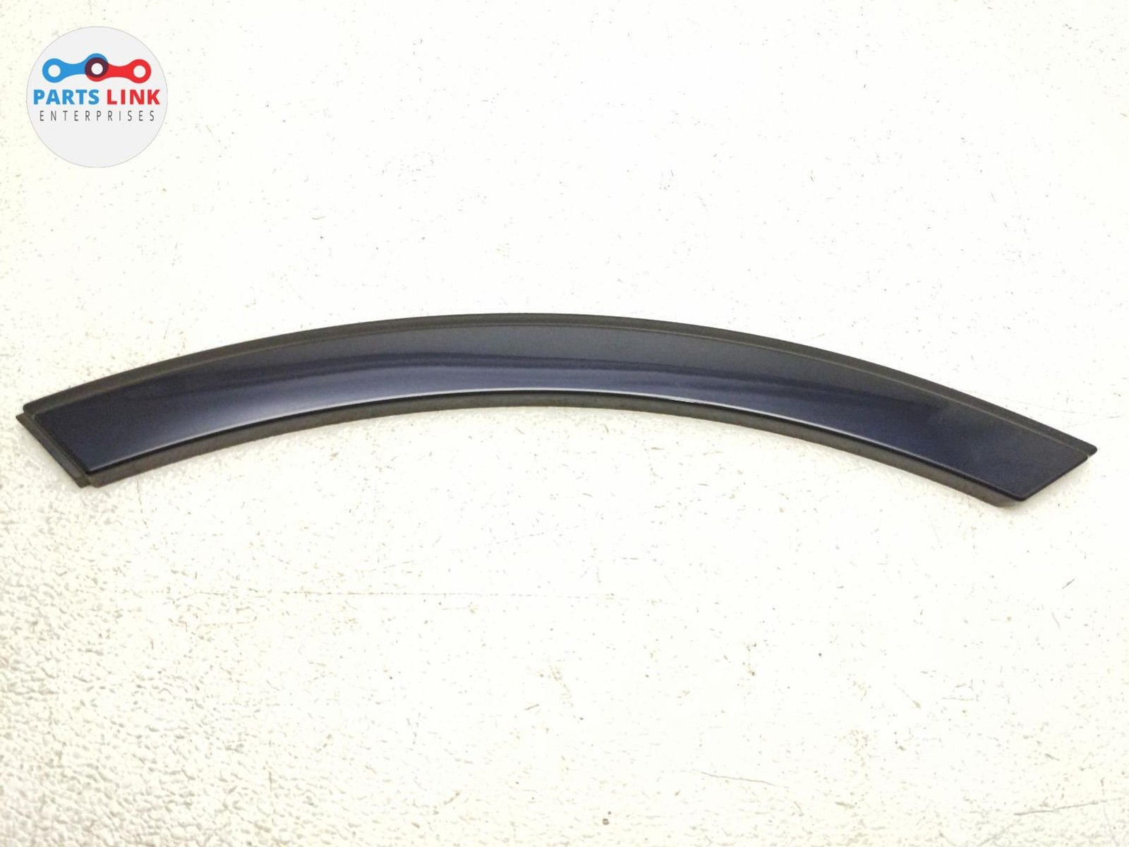 2016-20 BENTLEY BENTAYGA REAR LEFT FENDER FLARE ARCH TRIM DOOR APPLIQUE MOLDING