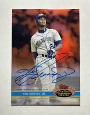2021 Topps Stadium Club Chrome Ken Griffey Jr. 1991 ‘91 Design Auto RED /5 SSP