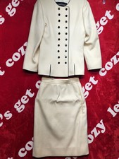 Louis F raud Vintage Skirt Suit 2 Piece Ivory Wool Blend Jacket Skirt Set US 6