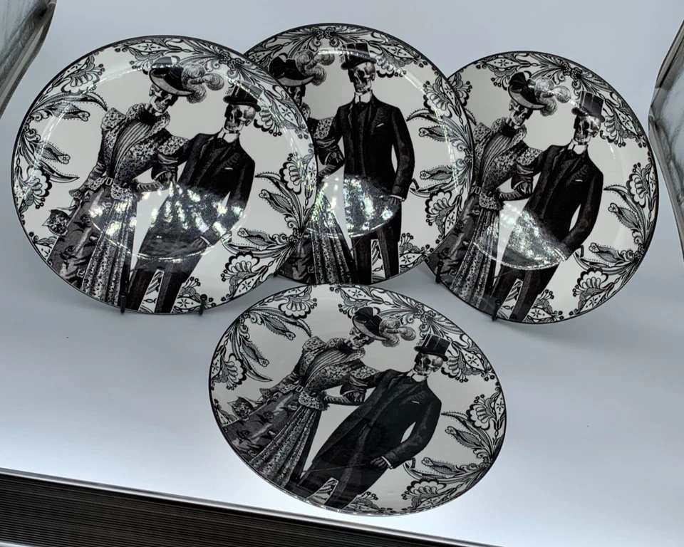 Set~(4) Halloween Dinner Plates Zrike Brands Skull Couple  10.5" Gothic  Décor - Image 3 of 4