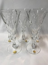 PEILL BLEIKRISTALL, 5 SCHWERE SEKTGLÄSER, KRÄFTIGER STIEL FACETTIERT, CA. 18,3CM