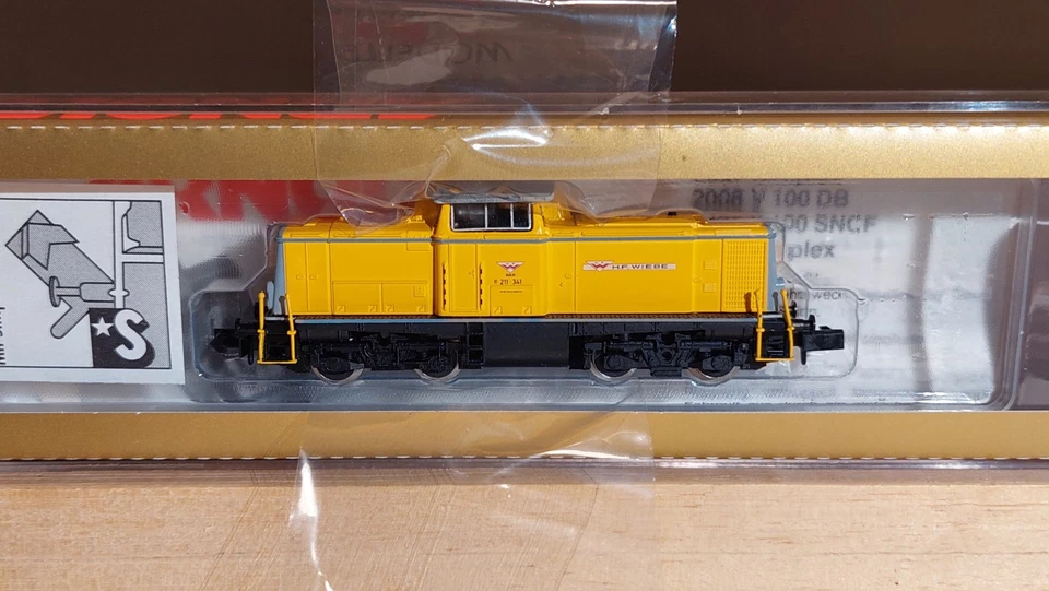 Arnold N 71021 Diesellok BR 211 H.F. Wiebe, Simplex-Kupplung (guter Zustand) OVP