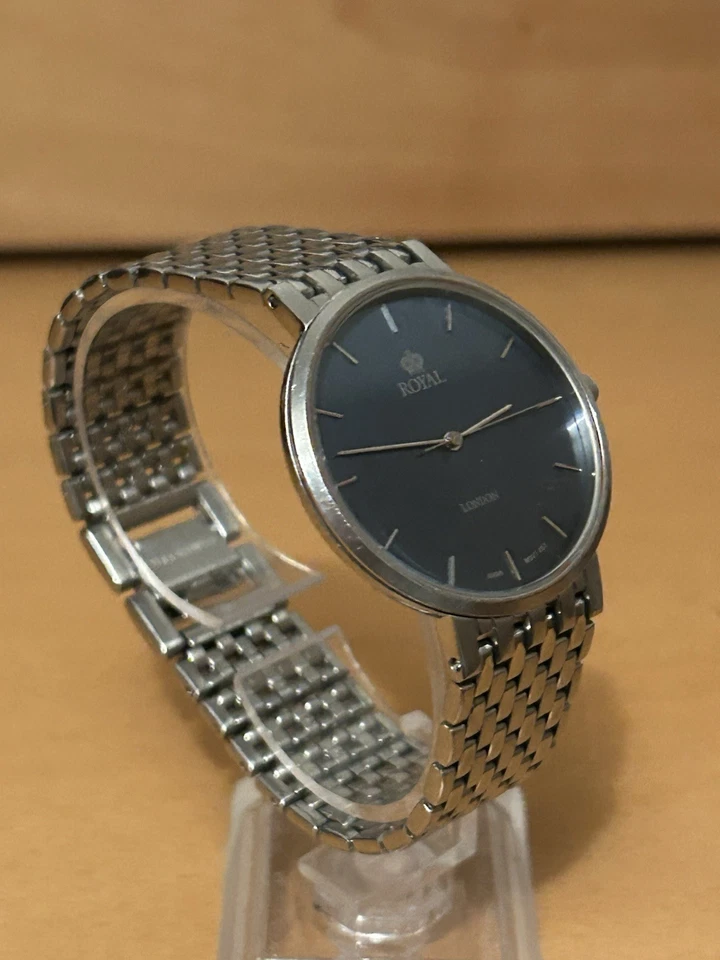 Royal London Men’s Vintage Quartz Watch RL-3071. Working. Boxed - image 2 of 4