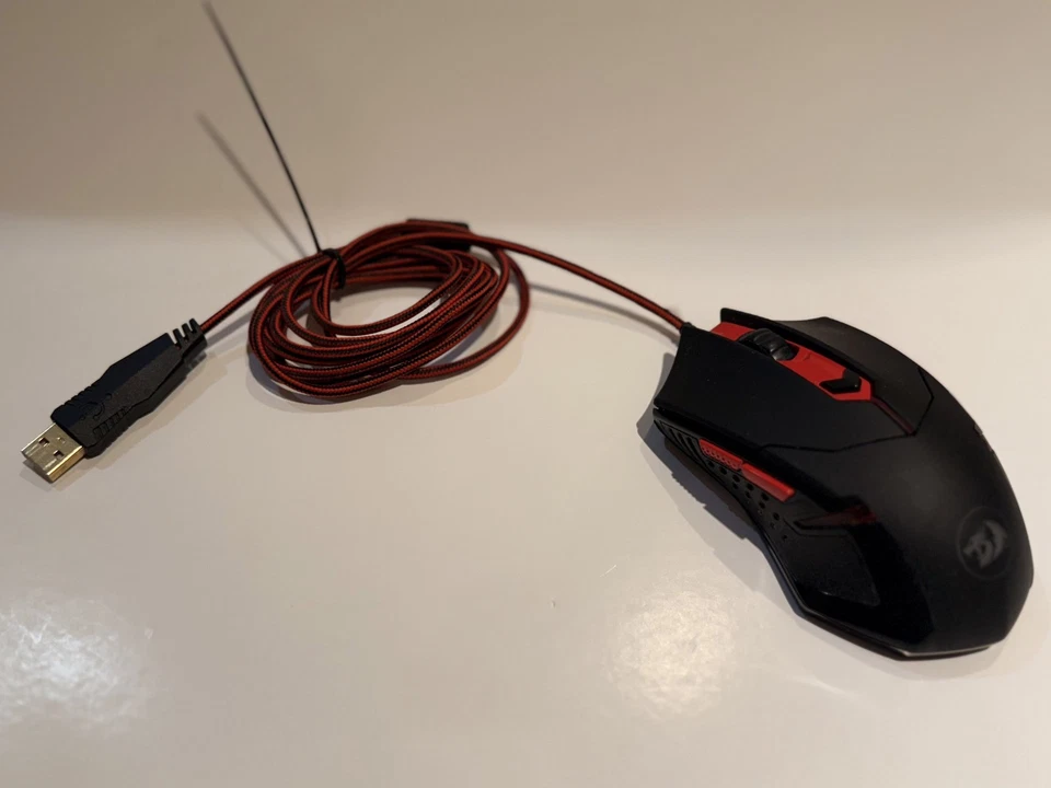Redragon Wired 3200 DPI Optical Gaming Mouse – Tested, Great Condition - Image 2 of 4