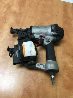 #ad Porter Cable 15 Degree 1 3 4 Coil Roofing Nailer RN175 for PARTS $24.99