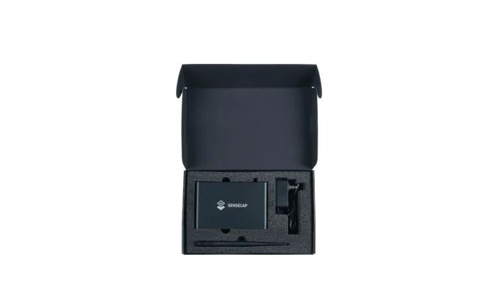 SenseCAP Helium M1 LoRaWAN Indoor Gateway M1-4915 US915 Brand New