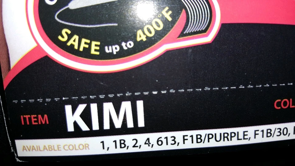 Peluca Rizable de Fibra de Alta Temperatura Motown Tress Kimi Rizos Sueltos Negra Foto 4 de 4