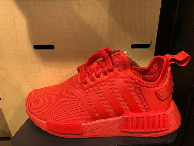 nmd r1 scarlet red