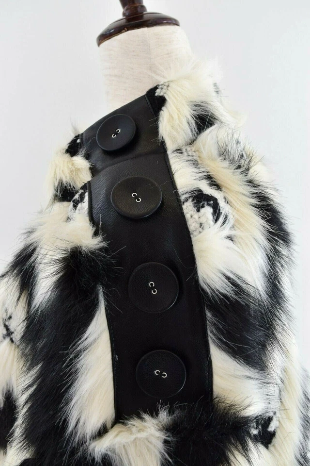 Abrigo Chaqueta Sharon Young Color Me Chic Zig-Zag Chevron Imitación Piel Negro Marfil ¡NUEVO! Foto 4 de 4