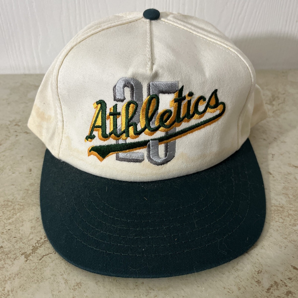 Vintage Oakland Athletics A's Snapback New Era - UK
