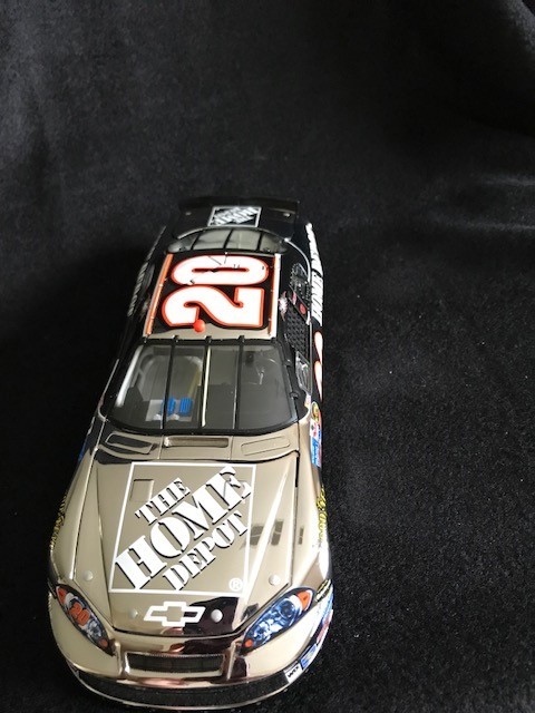 Picture 1 of 6
