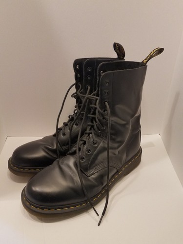 dr martens original 1490