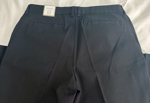 CHICO'S Black Ultimate Fit 2.5 Getaway Bootcut Regular pants - Picture 3 of 7
