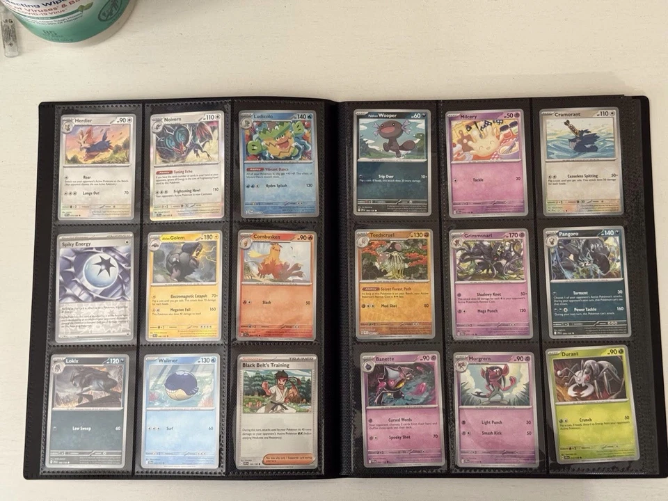Pokémon Binder Collection- 117 Cards and Includes Binder! - Image 3 of 4
