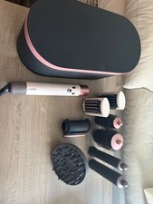 Dyson Airwrap i.d. with extra attachments